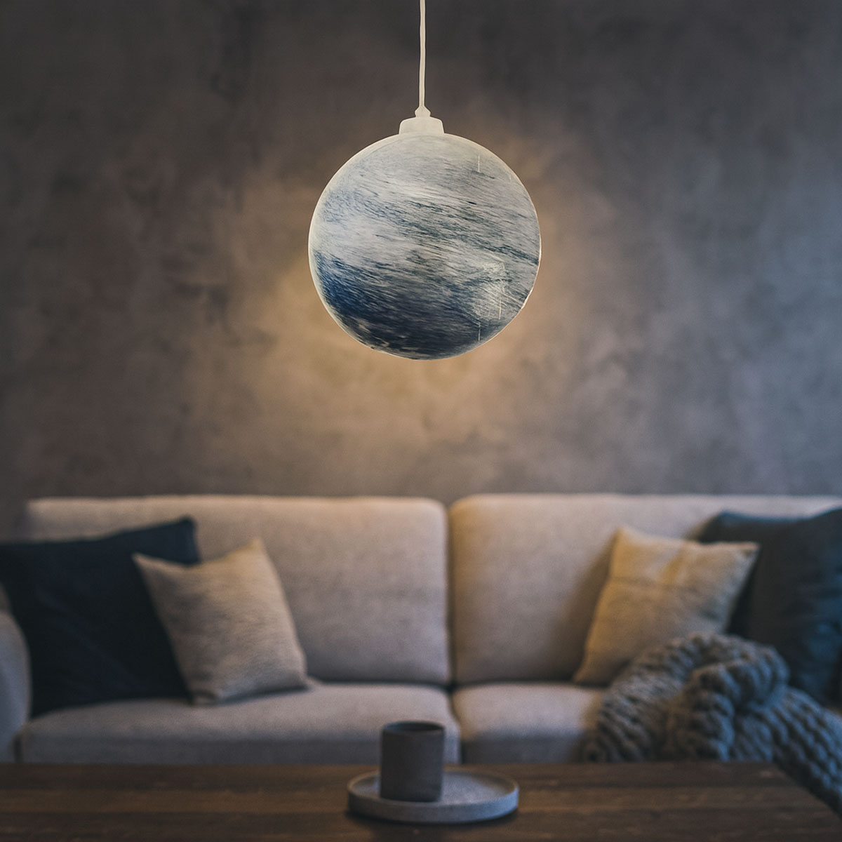 Saturn Blue Pendant