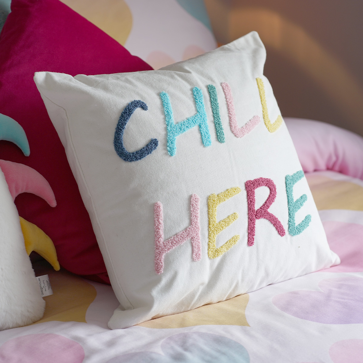 Chill Here White Cushion