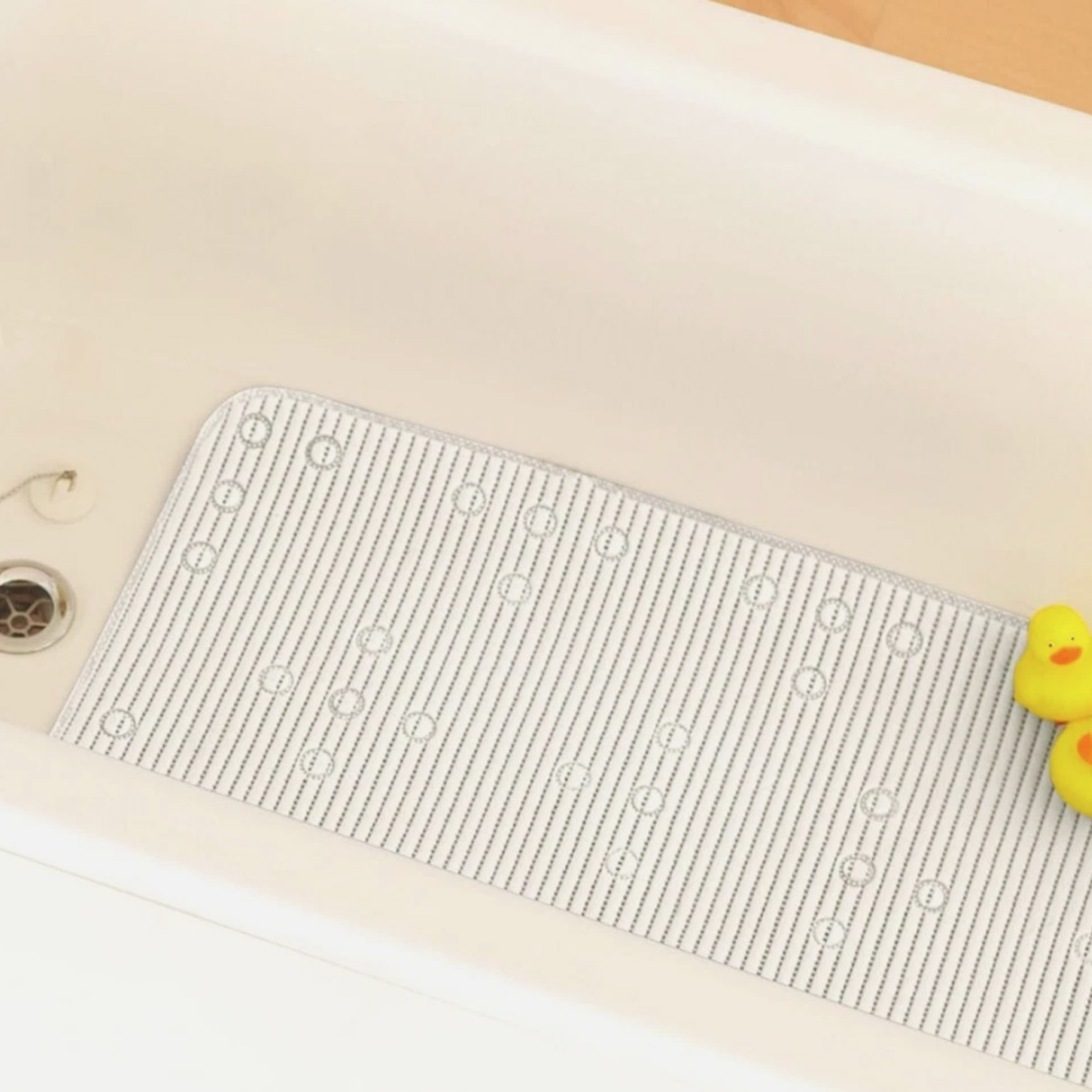 Cushioned White Bath Mat