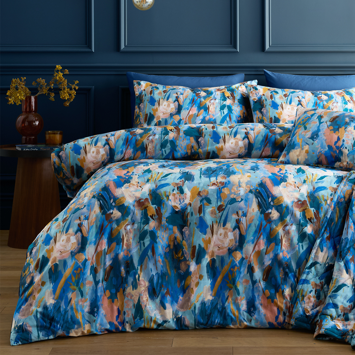 Daphne Blue Velvet Duvet Cover Set