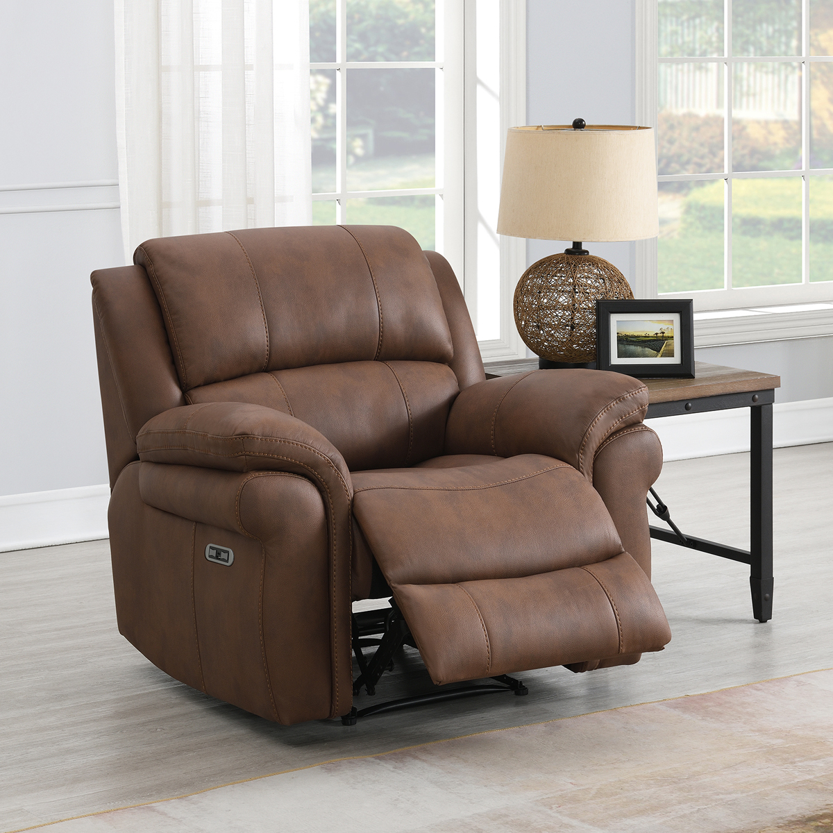 Farnham Tan Recliner Armchair