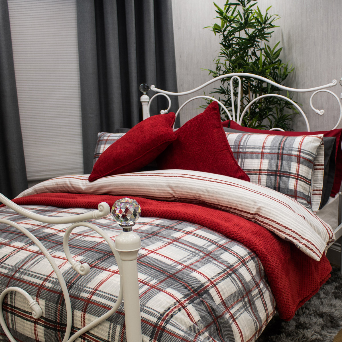 Harris Grey & Red Flannelette Duvet Cover Set