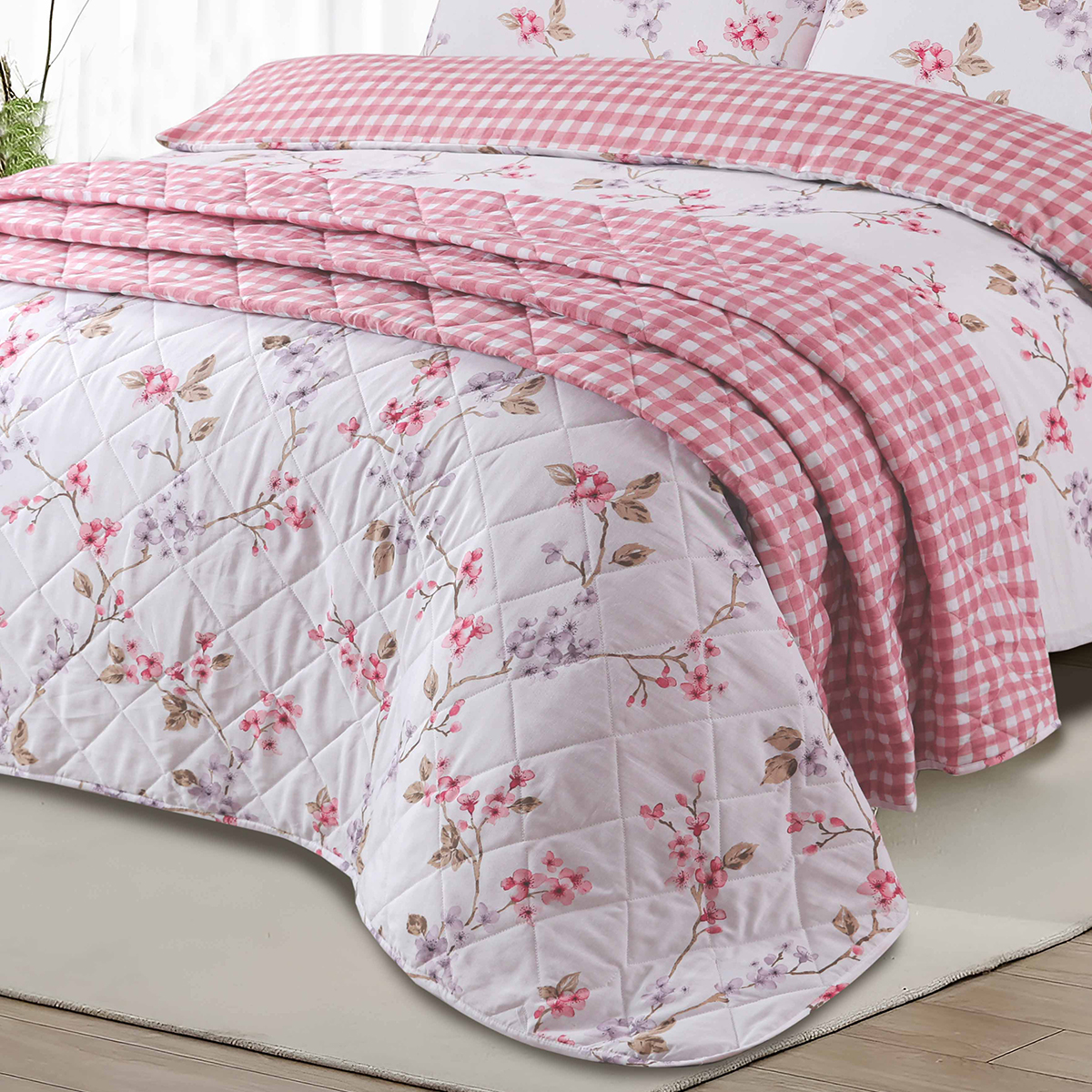 Rosanne Pink Bedspread 195x230cm
