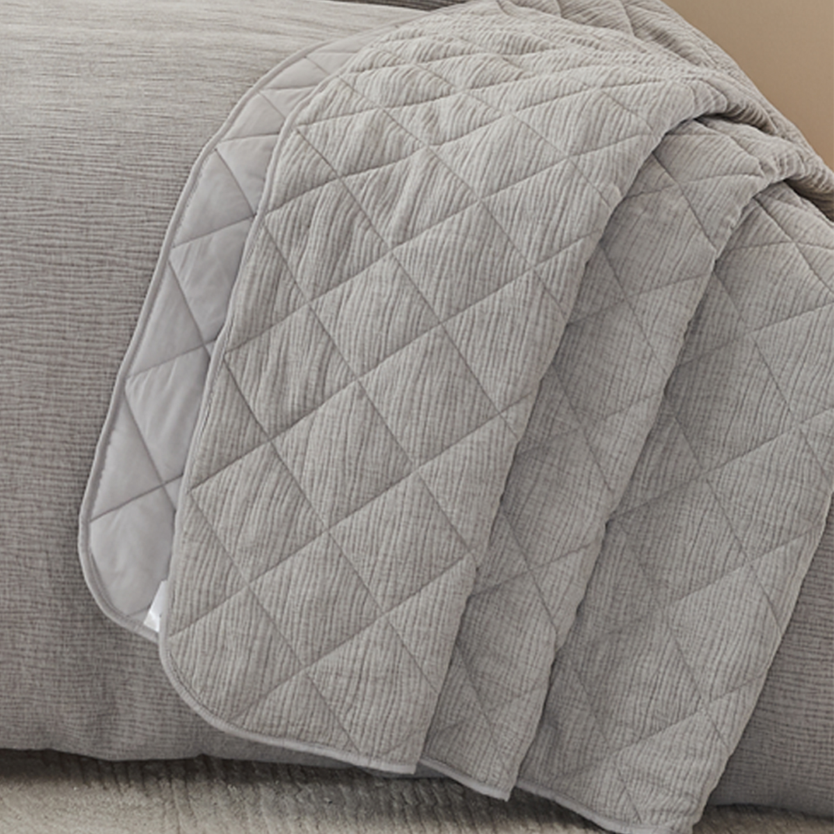 Verbier Silver Bedspread 200x230cm